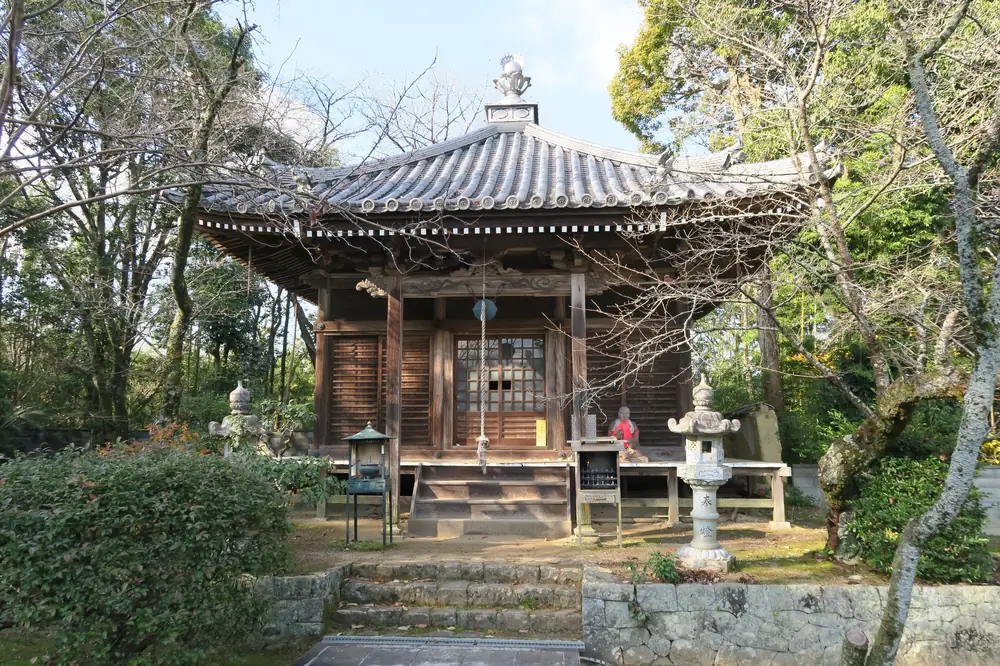 香川県高松市香南町の天福寺の護摩堂